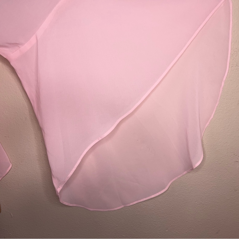 Size 26 Torrid 4 Pink Ruffle Blouse Long Sleeve Feminine Coquette Pastel - Picture 3 of 15